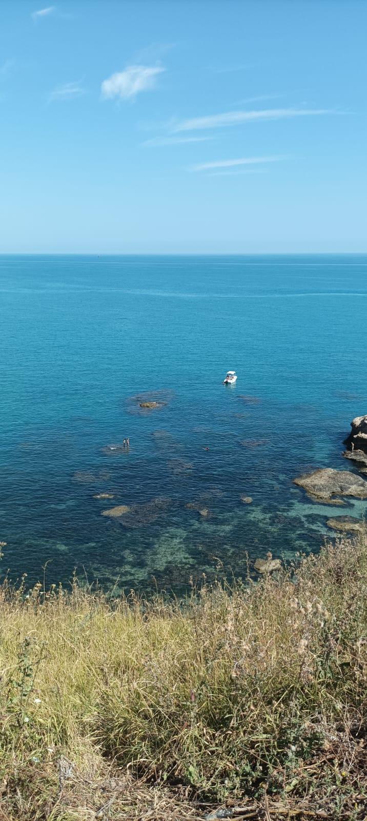 Clear Adriatic water and rocks near Vasto