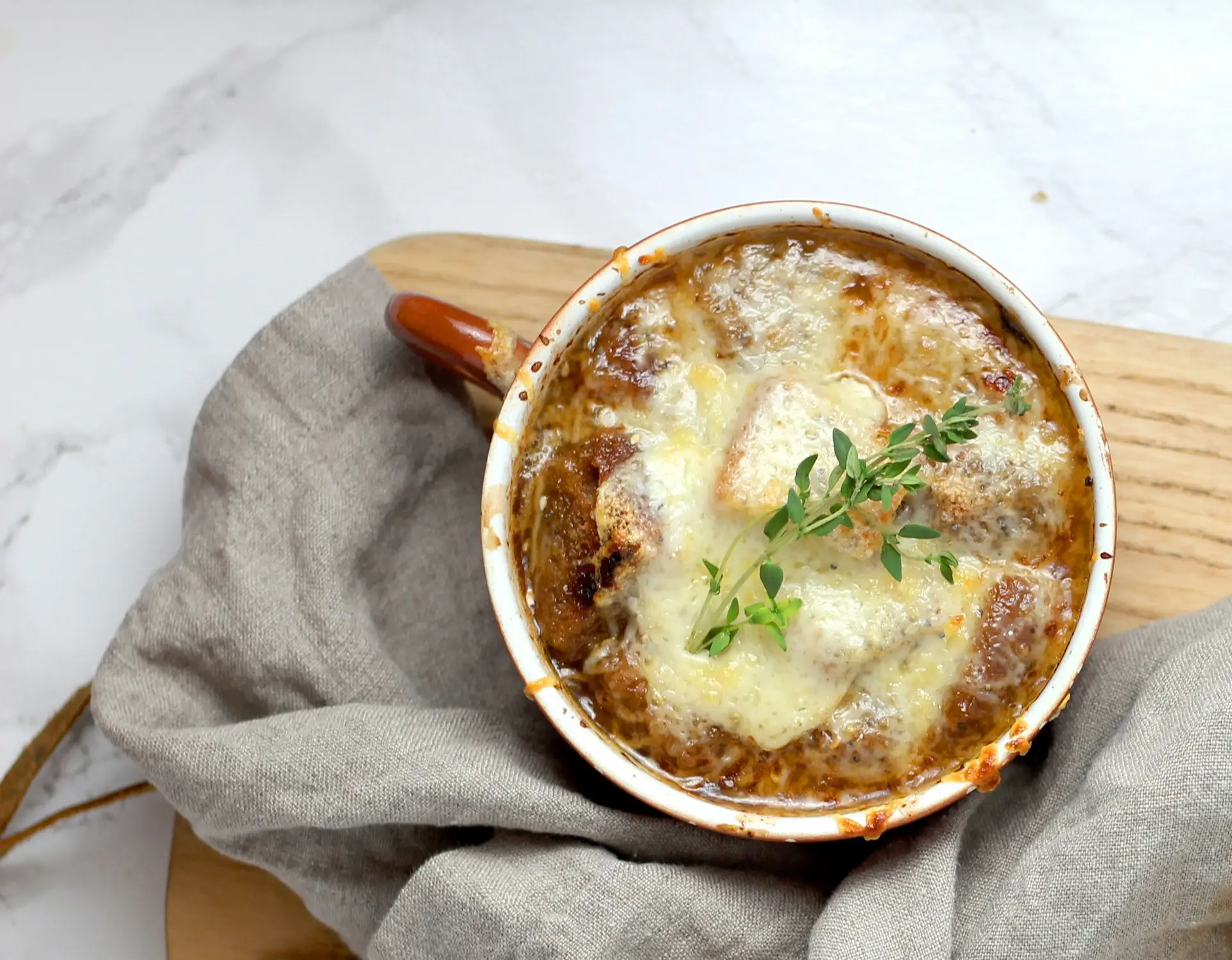 French onion soup au gratin