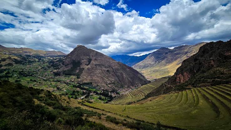 Pisac ruins and terraces
